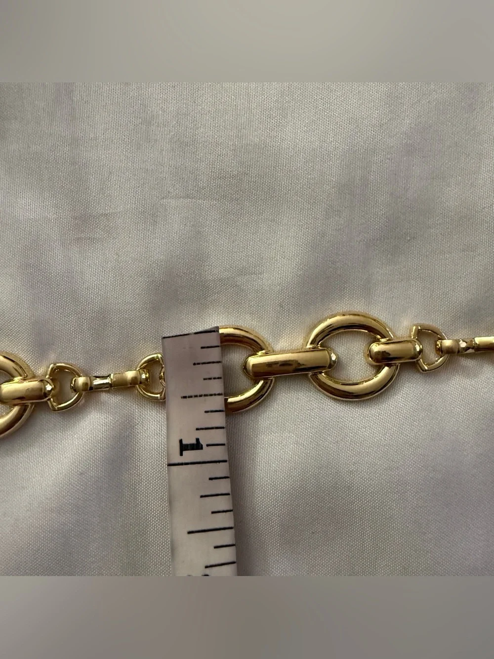 Gold tone metal oval links chain belt